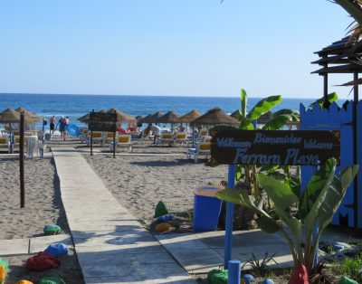 COSTAORO-1BA … Feet on the beach