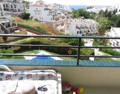 HAWAII-H33 … Terrace facing the southern seafront.