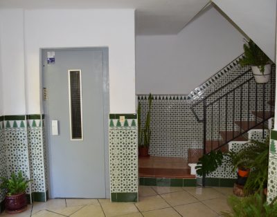 HAWAII-H33 … Terrace facing the southern seafront.