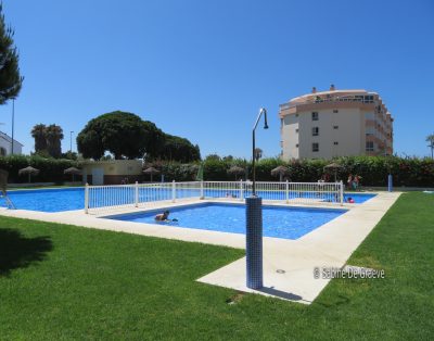 COSTAORO-1BA … Feet on the beach