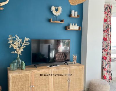 COSTAORO-1BA … Feet on the beach